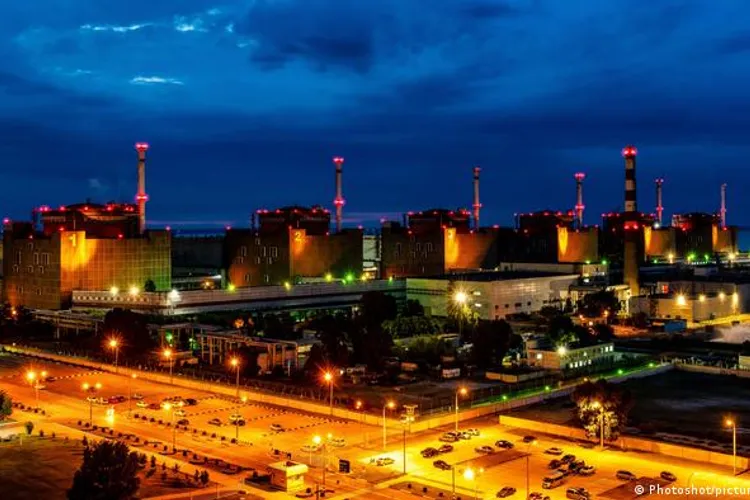 Rachete rusești, la centrala nucleară Zaporojie (sursa: dw.com)