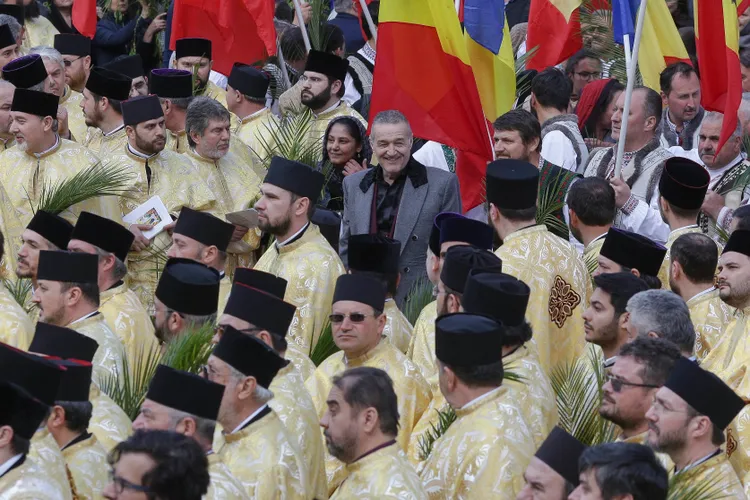 Becali nu mai ascultă muzică Foto: Inqaum/ Octav ganea