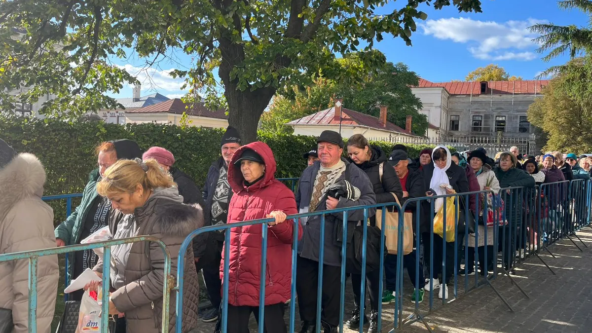 Sfânta Parascheva, record de pelerini la Iași (sursa: ziaruldeiasi.ro)