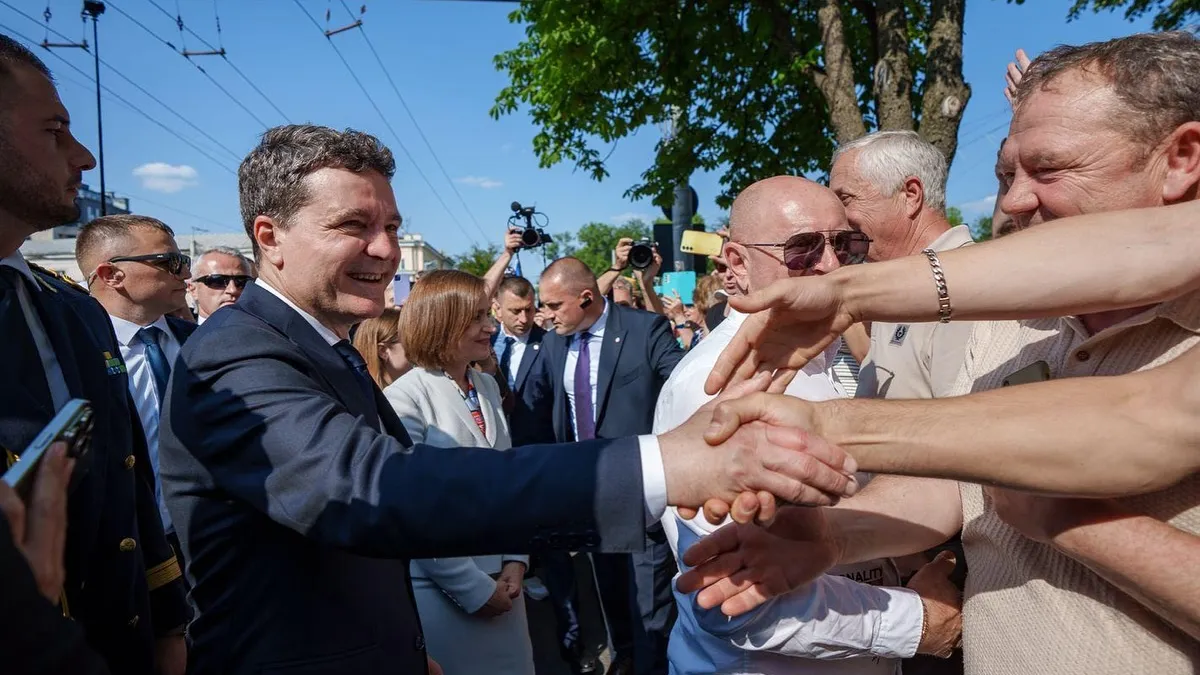 Jumătate dintre români așteaptă ca Nicușor Dan să îmbunătățească relațiile externe Foto: Facebook