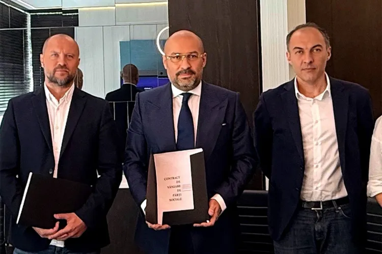 Tăpălagă, Pantazi (G4Media) - oengiști și patroni (sursa: G4Media)