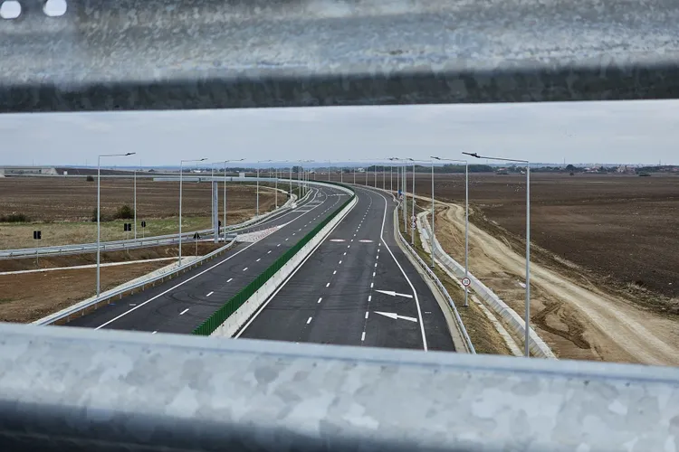 La final de noiembrie s-ar putea circula de la București la Focșani pe autostradă Foto: Facebook Cristian Pistol