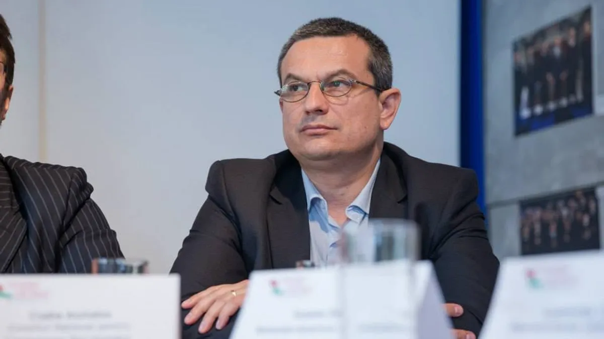 Judecătorul CCR Asztalos Csaba a votat pentru amendamentul anti-Fritz