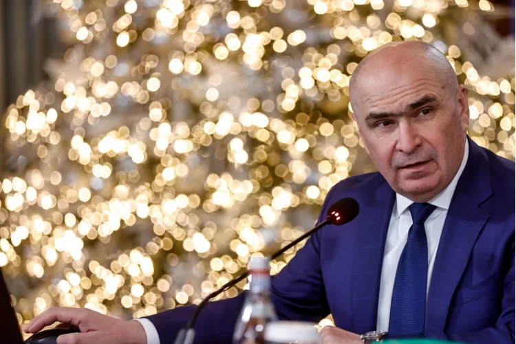 Pe modelul Ciolacu, guvernul Bolojan a redistribuit, marți, miliarde din Fondul de rezervă Foto: Guvernul României