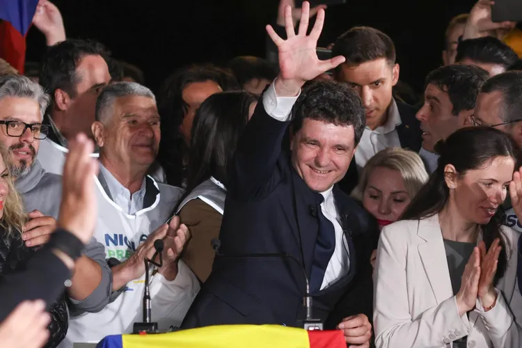 Misterul votului ieșean pentru Nicușor Dan (sursa: Inquam Photos/George Călin)