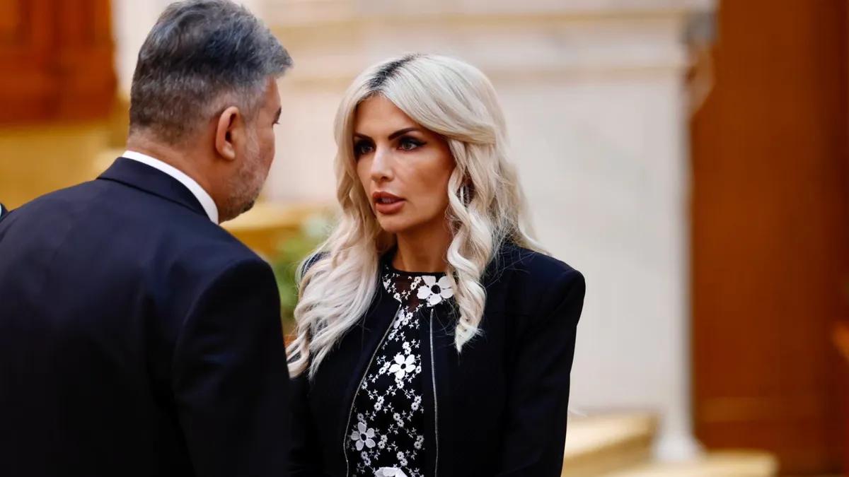 DIICOT-Nordis: nici o expertiză efectuată. În imagine, Laura Vicol, deputat PSD, și Marcel Ciolacu, șef PSD (2022) (sursa: Facebook/Laura Vicol)