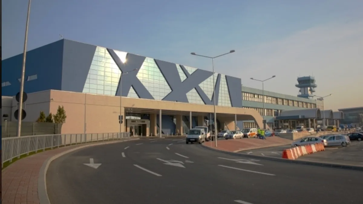 Români repatriați din Orientul Mijlociu (sursa:bucharestairports.ro)