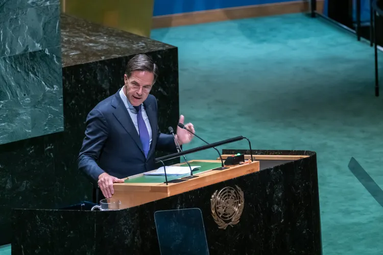 Mark Rutte îl avertizează pe Putin (sursa: Facebook/MinPres Mark Rutte)