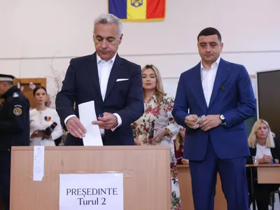 Simion și Călin Georgescu invocă divinitatea (sursa: Inquam Photos/George Călin)