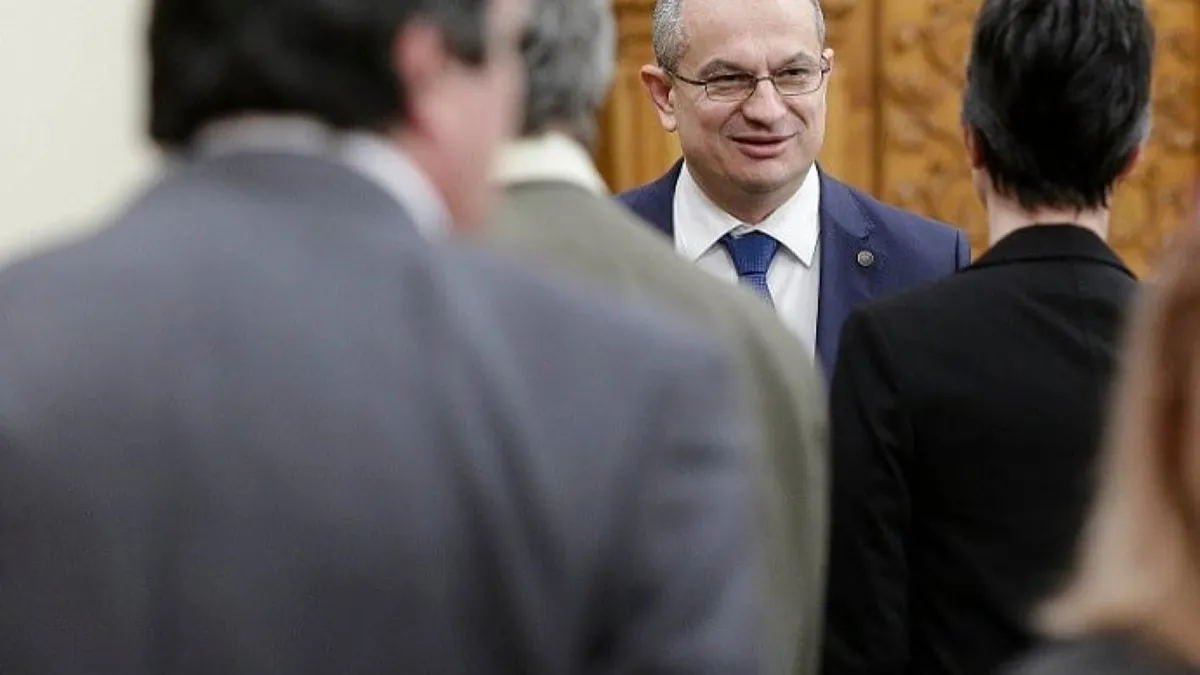 Patru judecători CCR, printre care Asztalos Csaba, demontează argumentele prin care a fost blocată reforma pensiilor speciale Foto: Inquam/Octav Ganea