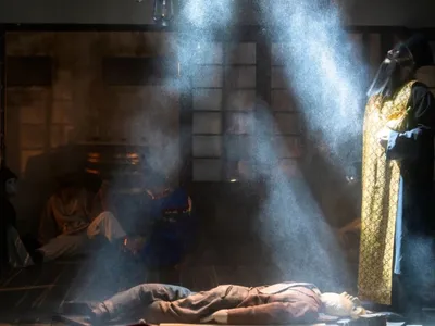 Accident la teatrul din Iași, tavan prăbușit (sursa: ziaruldeiasi.ro)