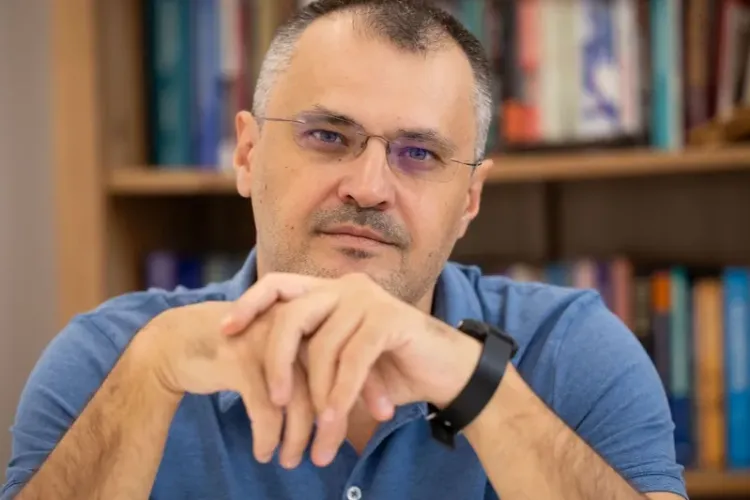 Cristian Ghinea, despre PSD: „Cred că-l vor arunca peste bord foarte curând. Pe Nicușor Dan”