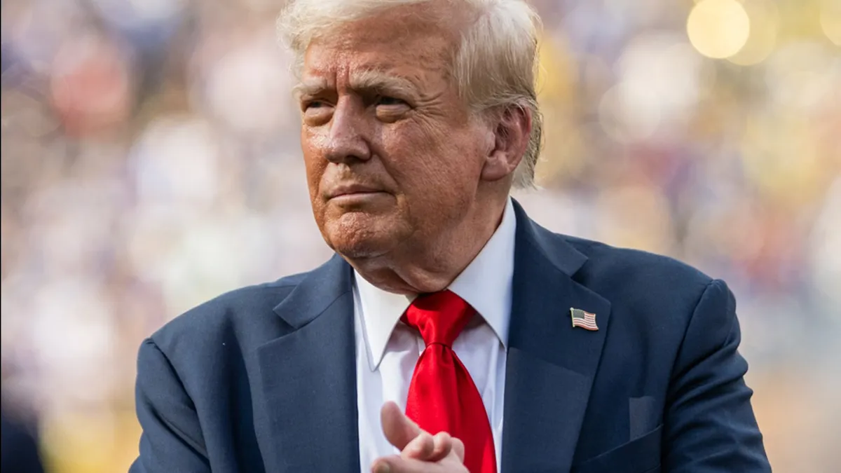 Trump e acuzat de rasism (sursa: Facebook/The White House)