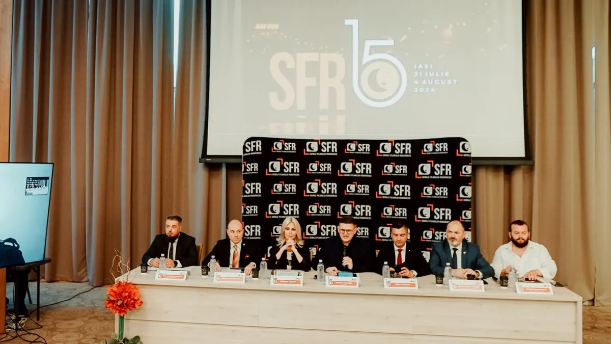Reprezentanți ai Asociației Artis, organizatorii SFR Iași