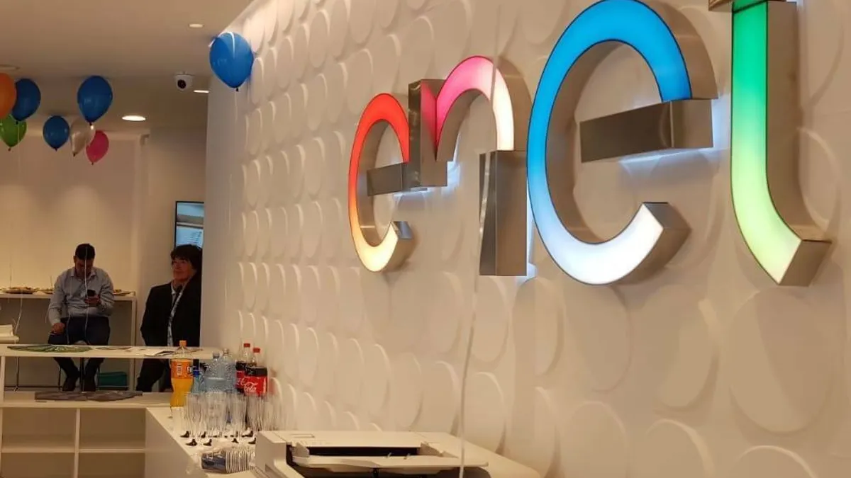 Consumatorii ar putea primi înapoi 10 lei Foto: Facebook ENEL