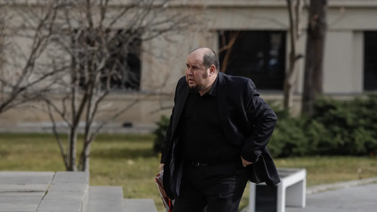 Au dispărut dosarele de corupţie din sistemul judiciar, constată procurorul Daniel Horodniceanu Foto: Inquam/Octav Ganea