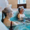 Condiții proaste la hotel sau sejur întrerupt: când pot pensionarii cu bilete de tratament să își primească banii înapoi