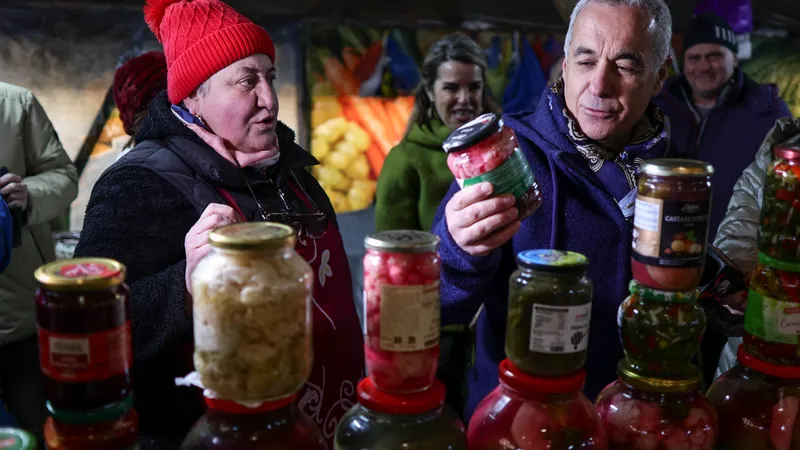 Sondajele arată că Georgescu intră în turul II, spune Nicușor Dan Foto: Inquam/Octav Ganea