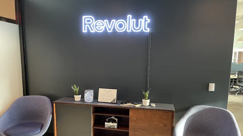 Decizie: conturile Revolut pot fi poprite (sursa: revolut.com)