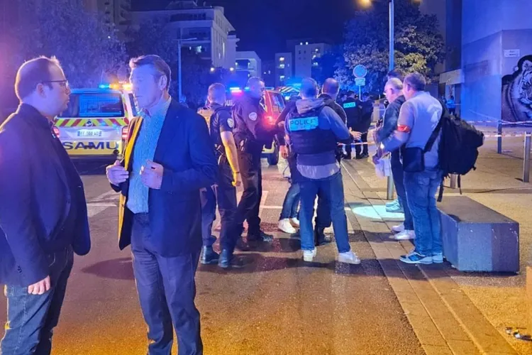 Atac armat la Nisa, doi morți (sursa: X/Anthony Borré)