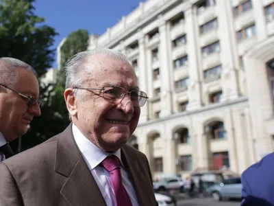Ion Iliescu, internat la Terapie Intensivă (sursa: Inquam Photos/Octav Ganea)