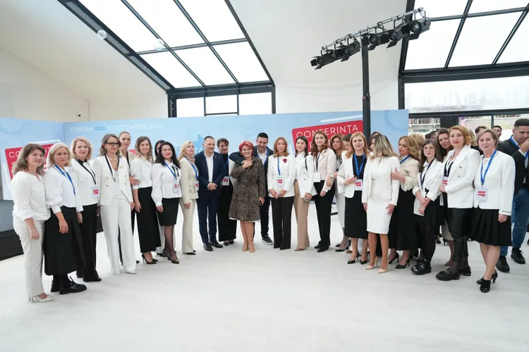 Olguța Vasilescu, despărțire patetică, cu aspecte nord-coreene, de soțul ei, care părăsește PSD Dolj Foto: Facebook