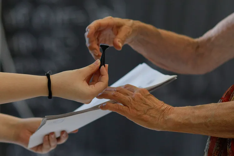 Secții de vot cu președinție politizată (sursa: Inquam Photos/Octav Ganea)