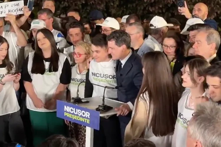 Nicușor Dan, despre exit-poll-uri: Prudență (sursa: Facebook/Nicușor Dan)