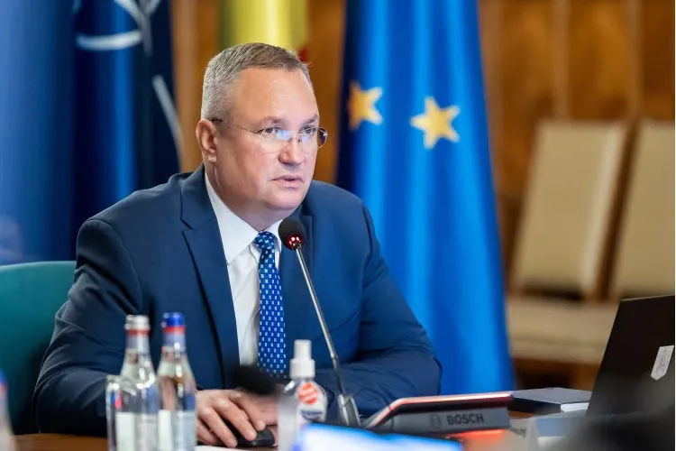 Cum scapă Ciucă de acuzațiile de plagiat: cu ajutorul unui judecător apropiat de liberali și al unei decizii de instanță absolut bizare