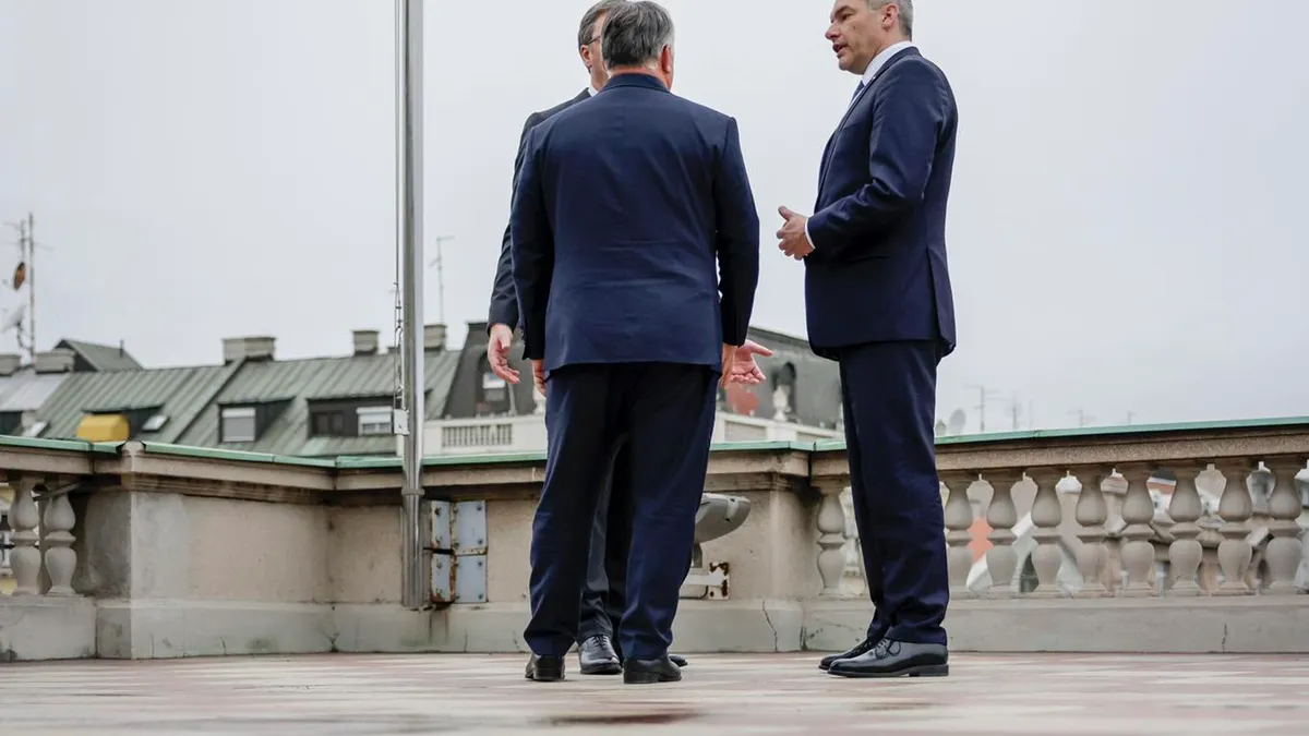 Majoritatea austriecilor susţin veto-ul în cazul Schengen Foto: Facebook Karl Nehammer