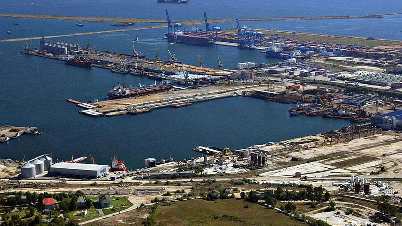 Lemnking, involved in shady businesses in the port of Constanta (source: riseproject.ro)