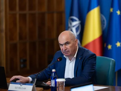 Dacă România vrea să crească salariile bugetarilor, trebuie ca toți pensionarii să plătească la CNAS, cere Comisia Europeană - surse