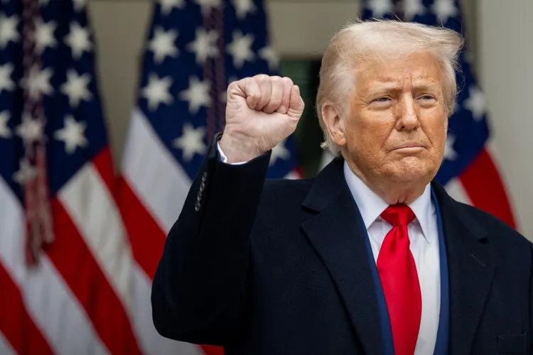 Trump provoacă Europa în privința Groenlandei (sursa: Facebook/The White House)