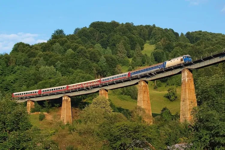 Maramureșul istoric, fără transport de călători pe calea ferată Foto: Facebook Vasile Belteag