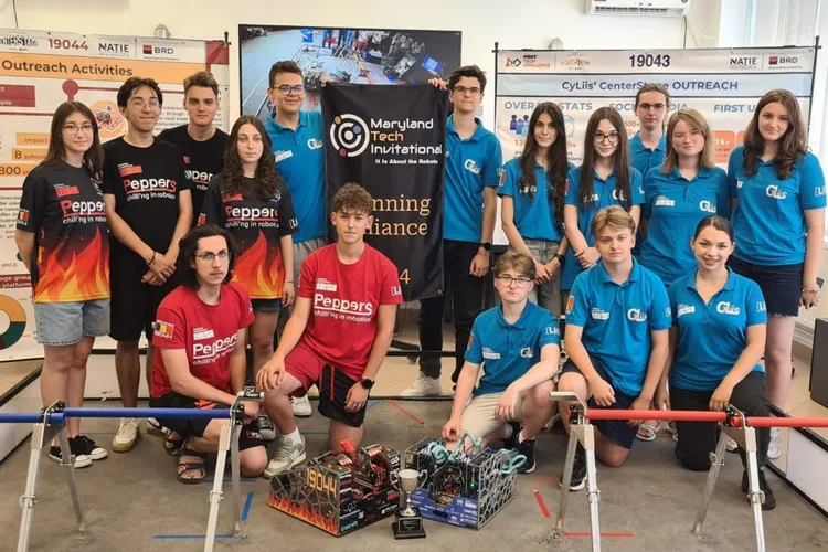 Elevi români, campioni mondiali la robotică (sursa: ziaruldeiasi.ro)