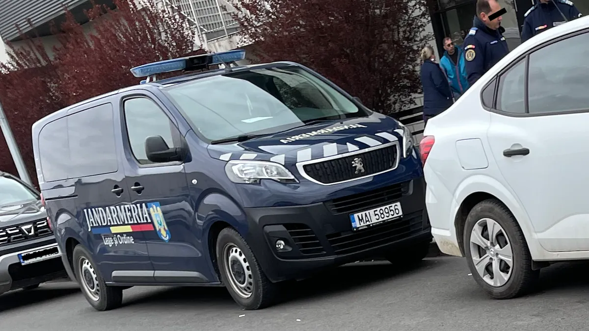 Călin Georgescu - fără bodyguarzi, cu jandarmi