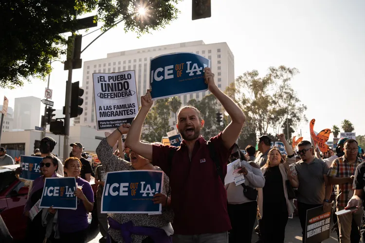 Trump trimite Garda Națională în California (sursa: X/Jeremy Lindenfeld)