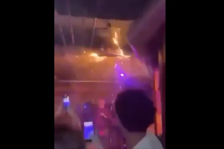 Imagini terifiante din barul care a ars la Crans-Montana: tineri complet deprinși de realitate (sursa: X/Alerte Info)