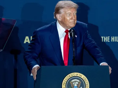 Trump anunță posibilă reducere militară în Iran  (sursa: Facebook/The White House)