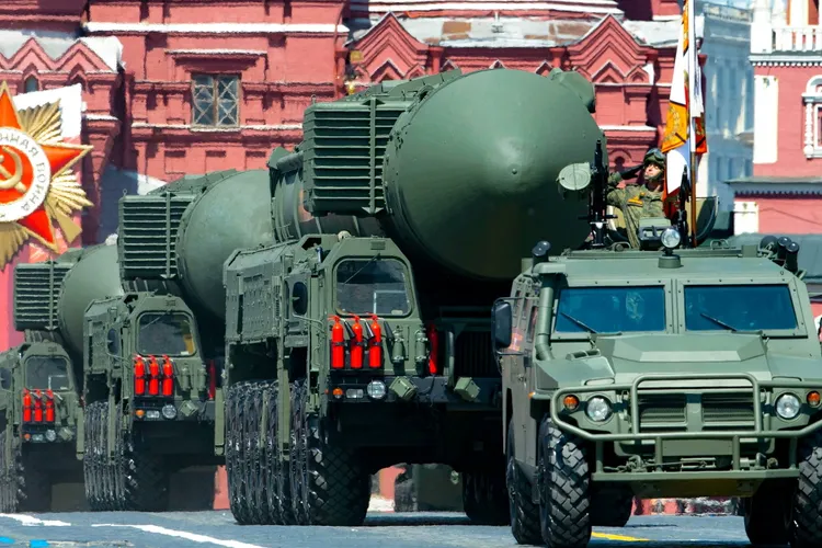 Țările vestice se pregătesc pentru varianta în care Putin folosește arma nucleară Foto: Twitter