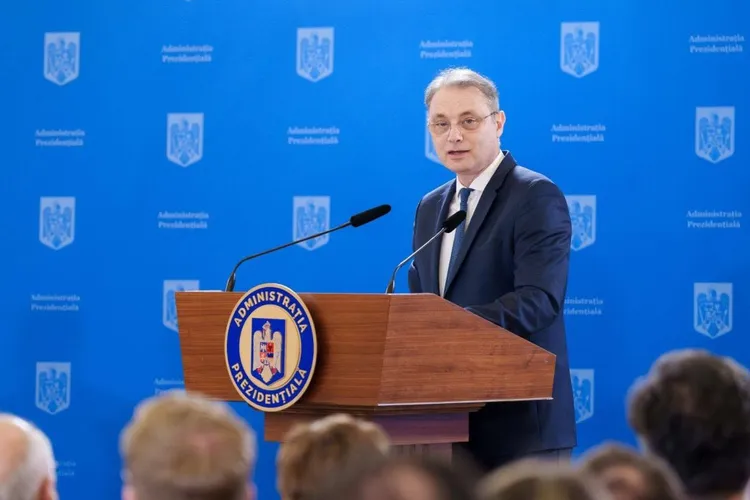 Încă un guvern care a picat înainte de a ajunge în Parlament: PSD, izolat cu suveraniștii, nu strânge 233 de voturi