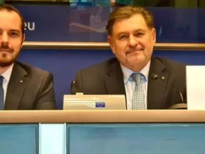 PSD și AUR insistă cu amendamente neconstituționale, anti-Fritz, la legea integrității. PNL nu va vota