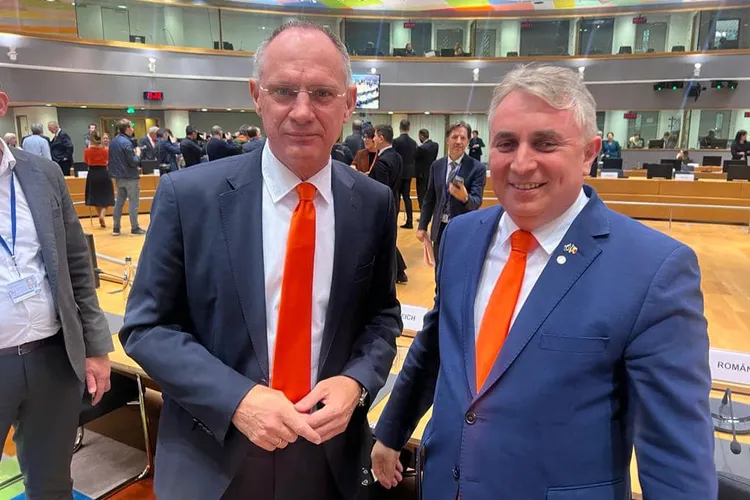 Austria a susținut România în Schengen (sursa: Facebook/Lucian Bode)