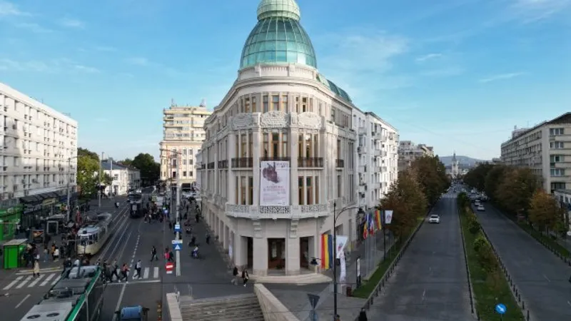 O bucată dintr-un monument, vândută ilegal (sursa: ziaruldeiasi.ro)