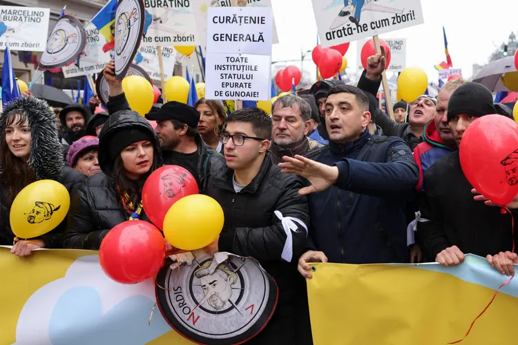 Simion vrea ca statul să controleze sectorul energetic Foto: Inquam/Octav Ganea