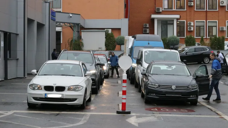 Românii cumpără masiv mașini second hand (sursa: Facebook/Registrul Auto Român Oficial)