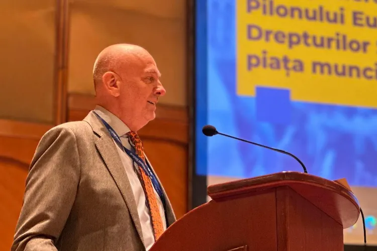 100.000 de angajați pe criterii politice (sursa: Facebook/BNS)