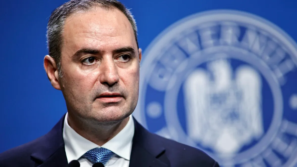 Ministrul Nazare, firmă cu datorii uriașe, inactivată convenabil de ANAF (sursa: Facebook/Alexandru Nazare)