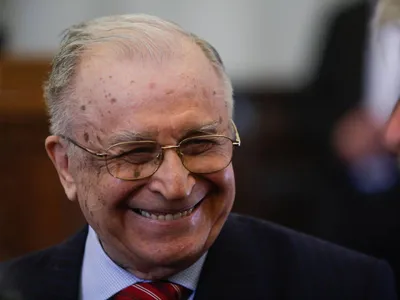 Ion Iliescu, despre absenteismul la vot (sursa: Inquam Photos/George Călin)