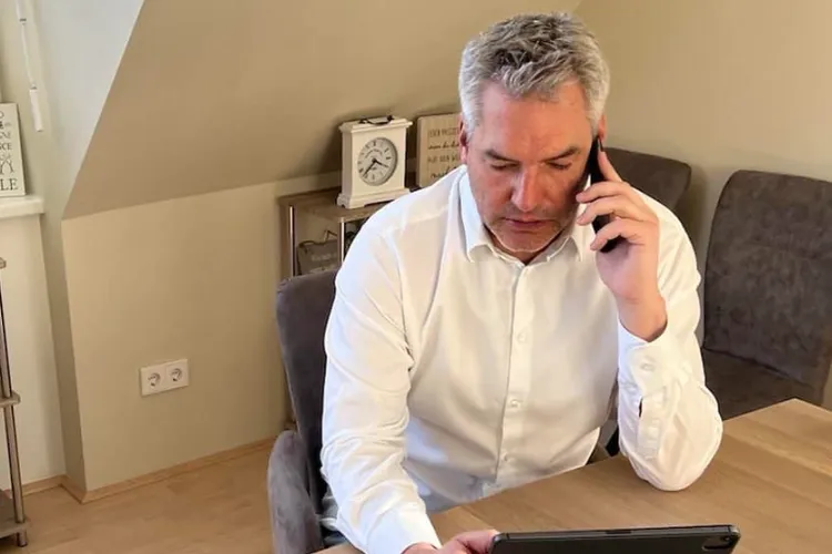 Firma familiei cancelarului austriac Nehammer, subvenționată (sursa: Facebook/Karl Nehammer)